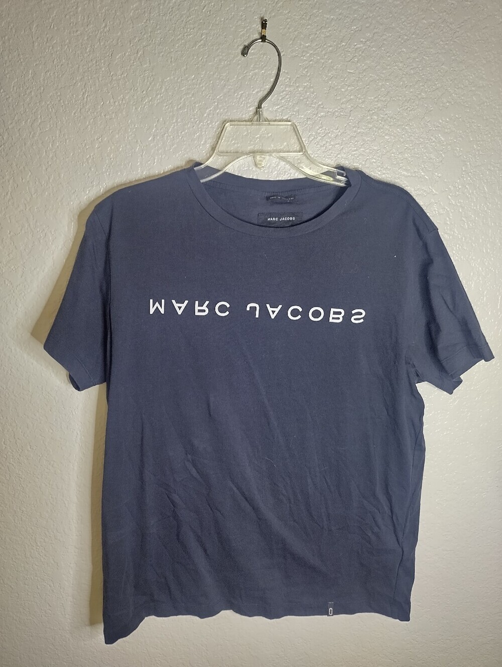 Marc Jacobs Upside Down Logo T-Shirt Mens Short Sleeve Sz Xl
